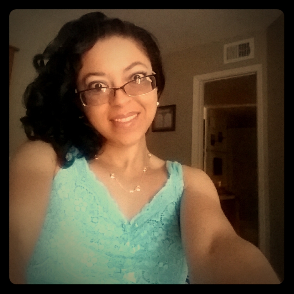 Meet your Posher, Melyssa